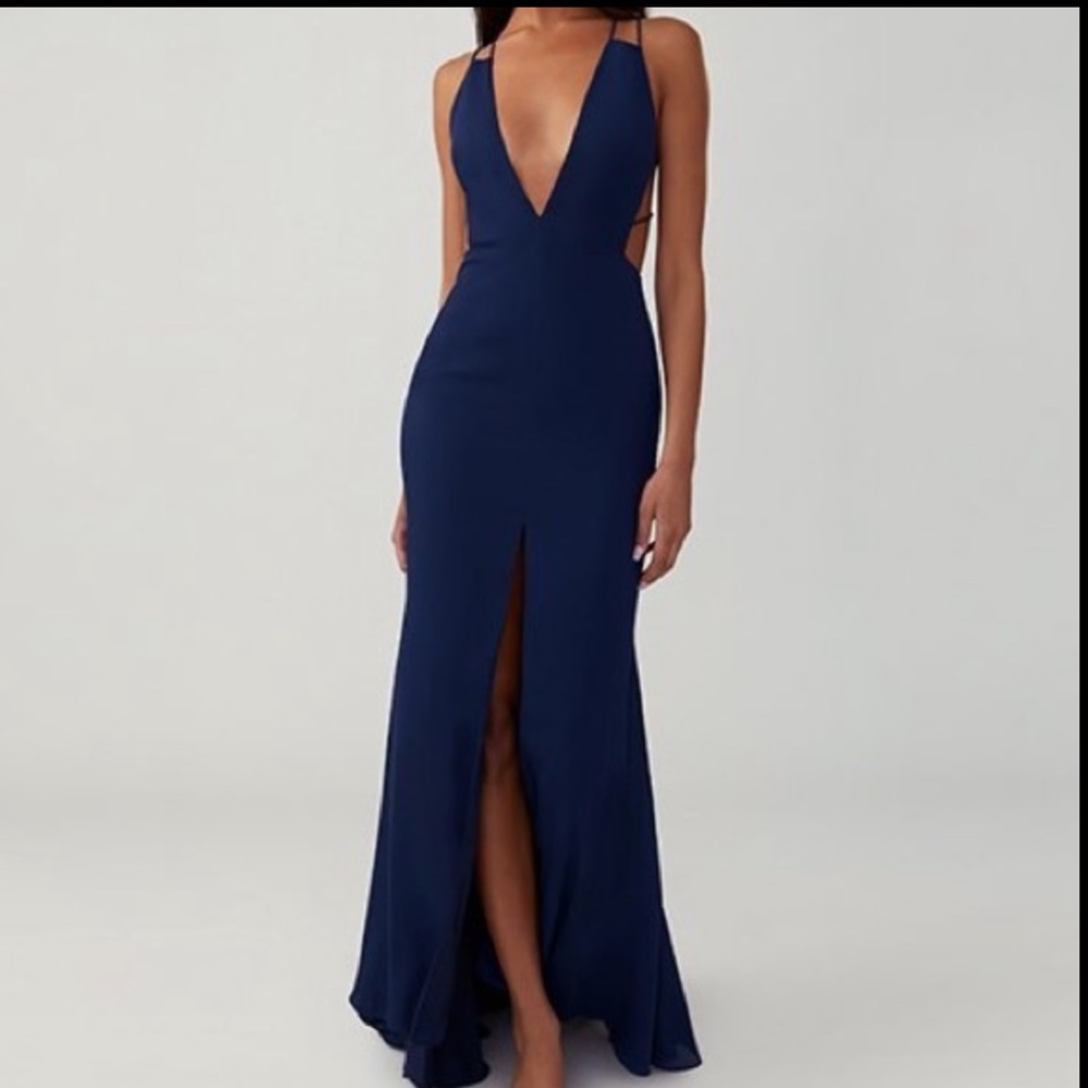Fame and Partners BLACK GOWN